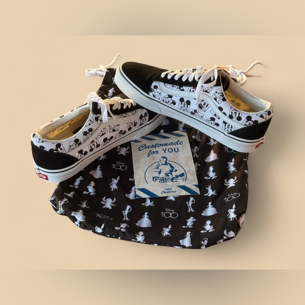 New Vans Men’s Old Skool Size 10 Many Faces of Mickey Mouse 100th Anniversary